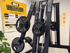 -超鹿运动(达信大厦店)
