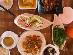 -隔壁老王·家常云南菜(花巷店)