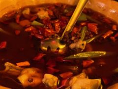 馋嘴牛蛙-龙门阵茶屋川菜馆(武康路店)