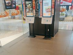 -汉堡王(华润五彩城店)
