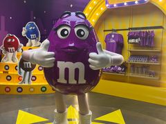 -m豆巧克力世界(上海世茂广场店)