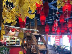 -老滇山寨•云南特色菜•地方菜•民族风情歌舞表演(金碧店)