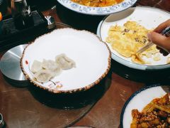 -东来菜馆•手抓海鲜家常菜•海鲜锅贴(鸽子窝店)