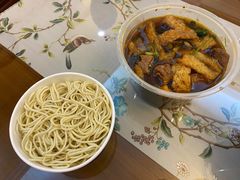 六鲜皮肚大肠面-一家人面馆(三条巷店)