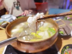 打酱友手切斑鱼片-打酱友•斑鱼海鲜粥火锅(吴桥店)