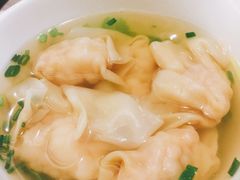 鲜虾净云吞-新大咀港式茶餐厅(宝山万达店)