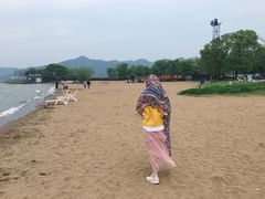 -东钱湖阳光沙滩