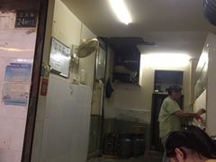 门面-酒宝荡烧烤(长航局江大路住宅小区店)