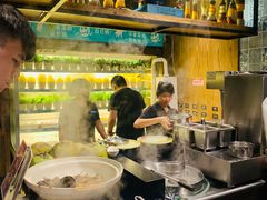 -领鲜活海鲜榴莲自助火锅(东门店)