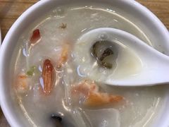 -粤仔湾砂锅粥(阳光店)