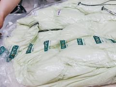 -福奈特洗衣·洗鞋·奢侈品护理(百联中环店)