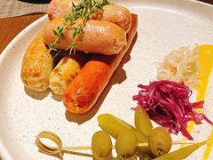 德国香肠拼盘-喜洲吧·江畔老船厂·庭院餐厅(喜临院店)
