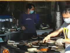 -关氏饮食店