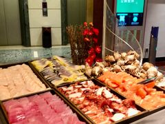 -东莞海悦花园大酒店(厚街万达广场寮厦地铁站店)