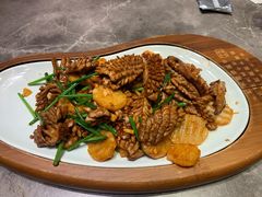 爆炒腰花-闫府私房菜·百年鲁菜(恒隆店)