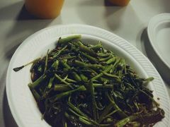 -纽顿熟食中心