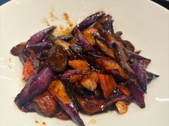 -一坐一忘云南菜(嘉里中心店)