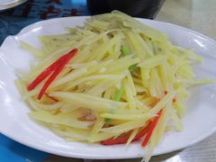 醋溜土豆丝-大众酸菜鱼(梨花巷总店)
