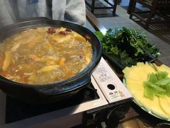 -阿鹏故事云南野生菌火锅(人民路店)