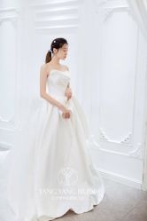-洋洋婚纱品牌集合店