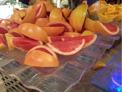 -荣誉国际酒店-云顶旋转餐厅