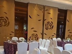 -沁香庭中餐厅·川粤菜(重庆高新假日酒店)