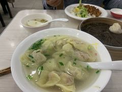菜肉大馄饨-珊珊小笼馆(仙霞路店)