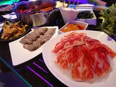 -唯爱KTV聚会餐厅(仙林东城汇店)