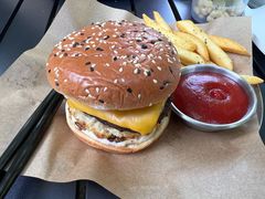 -J Create城市露营咖啡·简餐·宠物(上海动物园店)