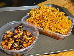 韩式干豆腐丝-聚合鑫东北熏酱熟食麻辣面(长阳店)