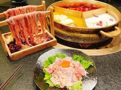 -湊湊火锅·茶憩(打浦桥日月光店)