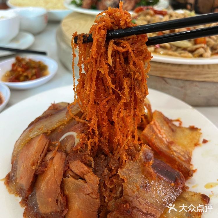 抚仙湖海边吃鱼👉