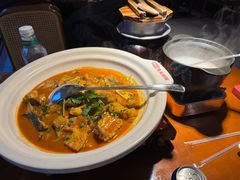 -魏铭鱼头捞饭(晋阳路店)