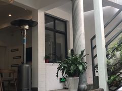 -蜜舍咖啡(洋人街店)