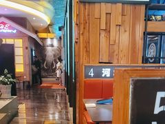 -河坝烧烤串城(金达莱店)