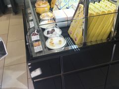 面包甜点陈列柜-好利来(丰益桥店)