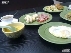 201002281295-杭州西湖仁和饭店(湖滨银泰in77店)