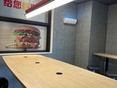 -麦当劳(阳朔益田西街店)