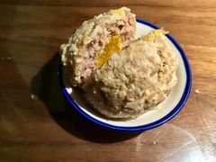 咸蛋黄狮子头-十面春风·江南面馆(崇宁路店)