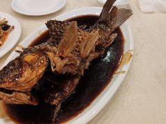 罾蹦鲤鱼-奥华餐厅·老张记(台基厂店)