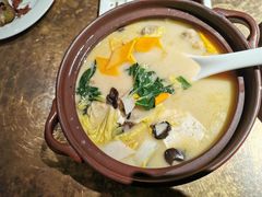 京城酥肉锅-四季民福烤鸭店(西单华威约饭街店)