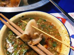 -马路边边串串香(苗栗路店)