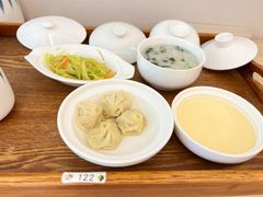 -雪梅月子中心(华侨城店)