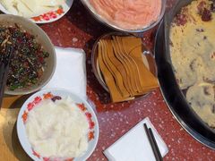 -赵美丽·重庆社区火锅·直营店(火车东站·中豪国际店)