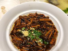 -品悦酒店(三林古镇店)