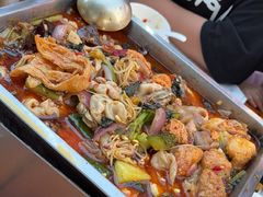 -后街佬·炭火鲜鱼杂(南城店)