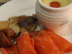 -亮马河饭店翠雅咖啡厅