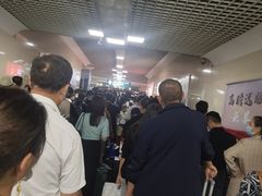 -伊宁站