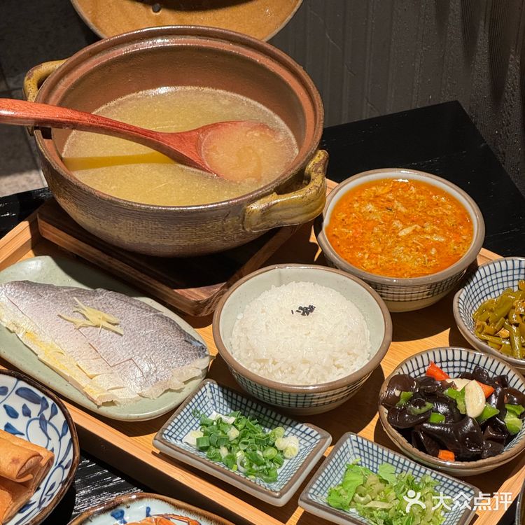 只有吃过这家的蟹黄面，才只有多有含金量！