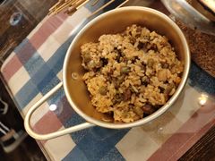 豆角焖饭-乐兔串工坊·炖肠(万达店)